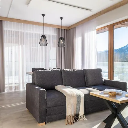 Krokusowa Dolina Apartment *
